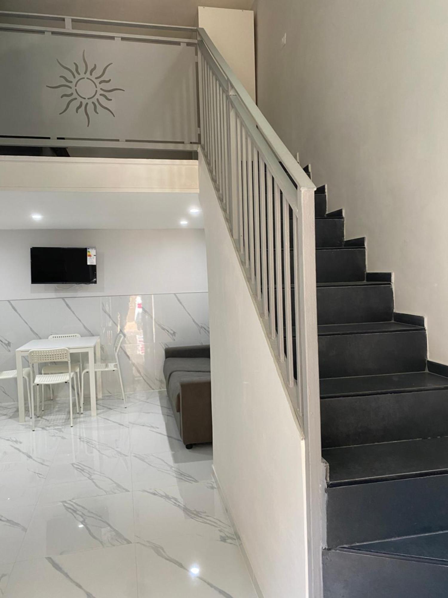 ナポリ House Angiolina Bed & Breakfast エクステリア 写真